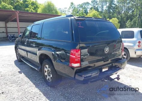 2003 Cadillac Escalade Esv Standard z USA, uszkodzony, nr VIN 3GYFK66N23G261683